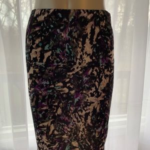 Printed pencil skirt